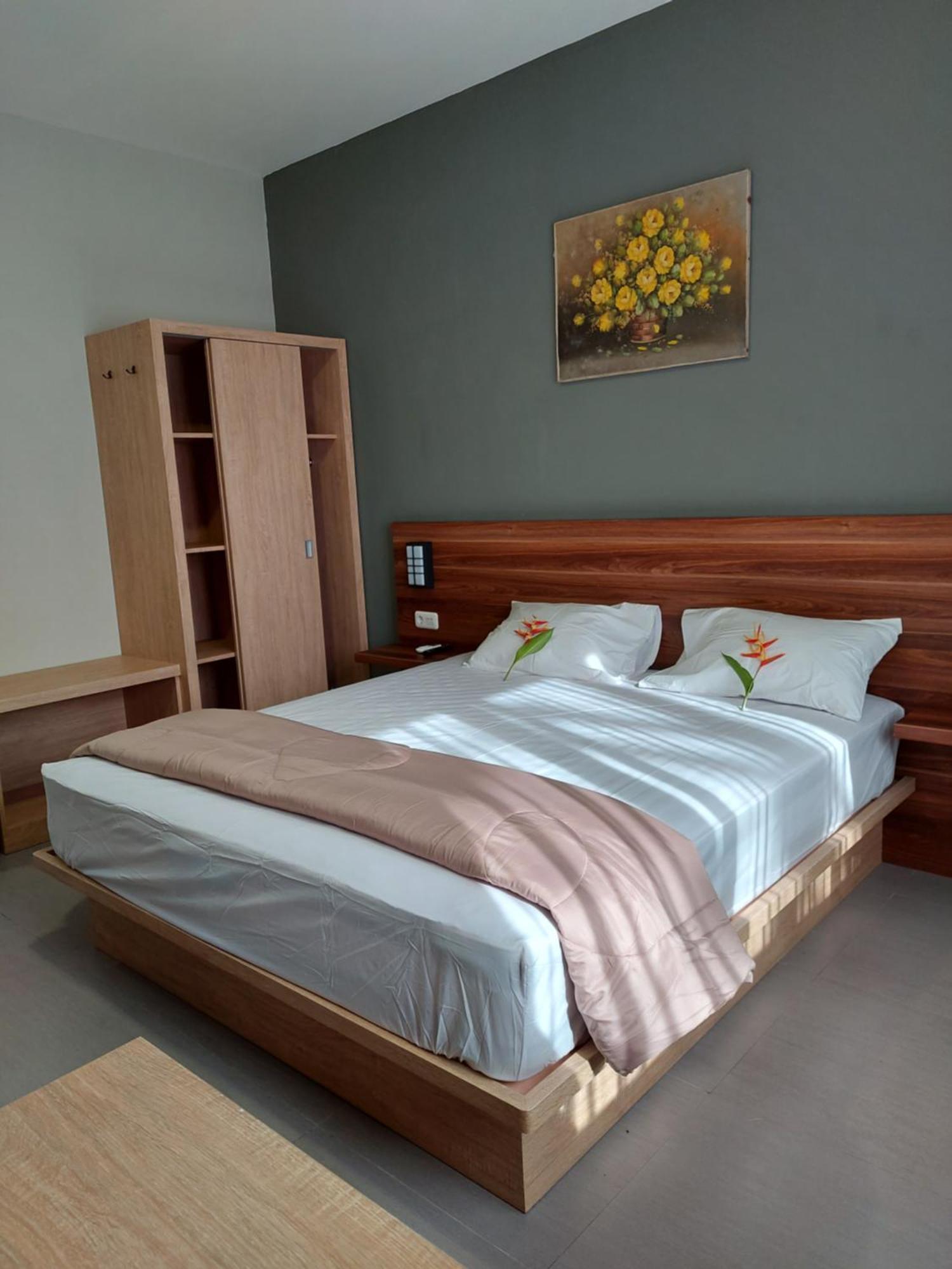 Yellow Guest House Uluwatu Exterior foto